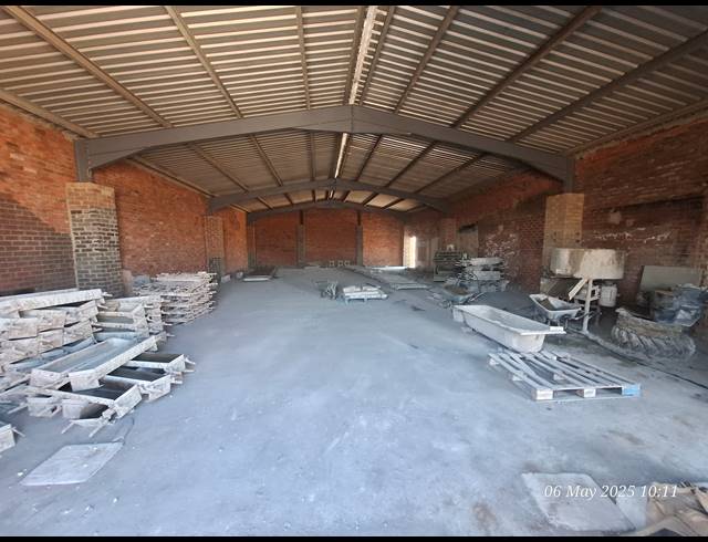 19,520M² INDUSTRIAL YARD FOR SALE IN RIVERSIDE